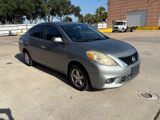 2012 Nissan Versa 1.6 SV - Exterior Front Right Corner Image